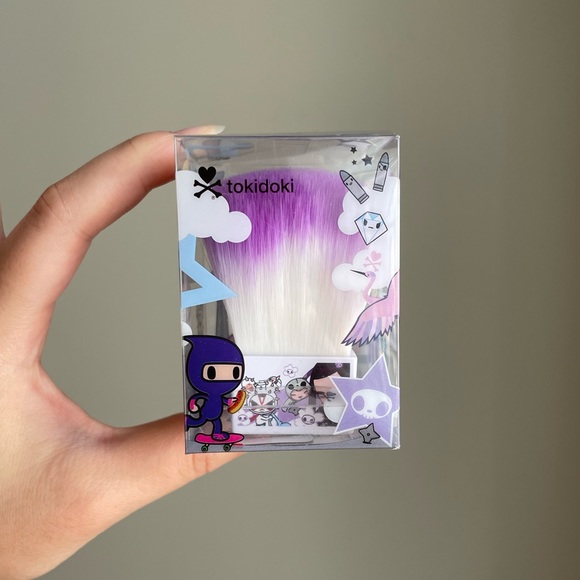 🌟SALE🌟 BNIB Tokidoki x Sephora Kabuki Brush, Purple/White - Picture 8 of 11